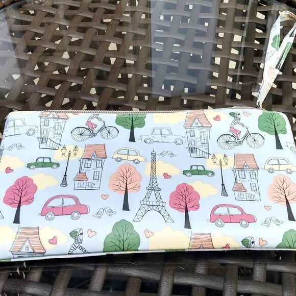 Paris Inspired Zippered Cosmetic Bag - Picture 5 of 5